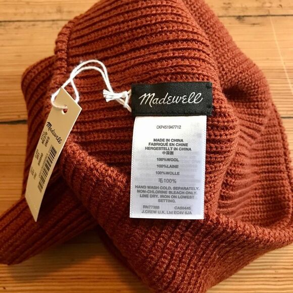 Madewell ribbed, merino neck warmer. - Picture 2 of 7